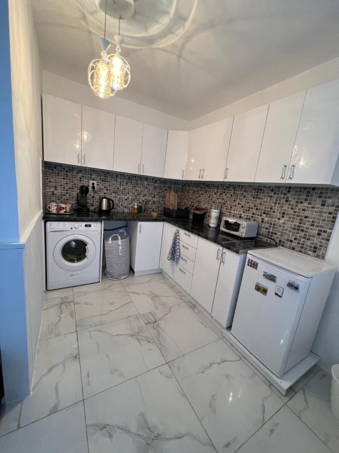 Midtown Apartment Kŭrdzhali Dış mekan fotoğraf